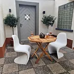 Casa vacanze Lisette Wohlfuehldomizil Zwischen Rebenmeer Und Pfaelzer Wald Haßloch