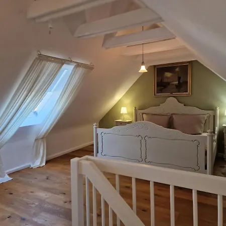 Lisette Wohlfuehldomizil Zwischen Rebenmeer Und Pfaelzer Wald